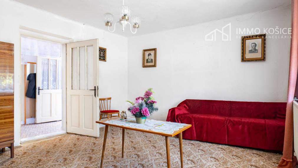 Rodinný dom na predaj v obci Janík