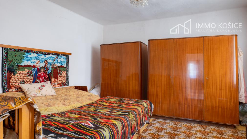 Rodinný dom na predaj v obci Janík